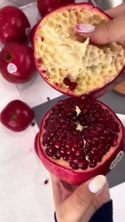 Drugie Życie Skórki Granatu: Naturalny Skarb z Twojej Kuchni